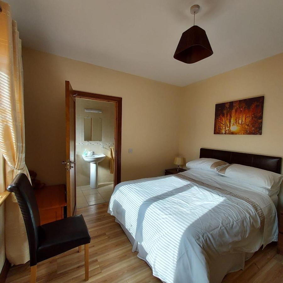 Ros Na Gcloch Bed & Breakfast Westport Dış mekan fotoğraf
