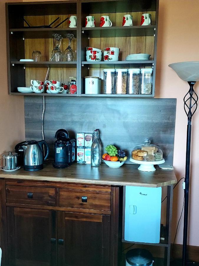 Ros Na Gcloch Bed & Breakfast Westport Dış mekan fotoğraf