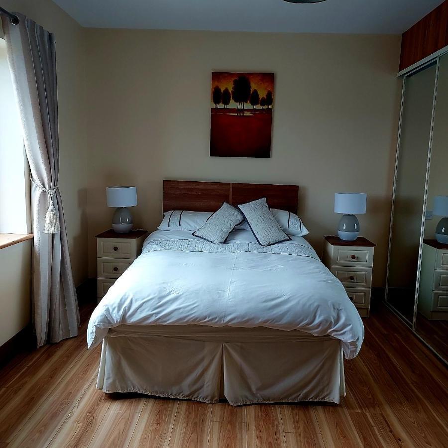 Ros Na Gcloch Bed & Breakfast Westport Dış mekan fotoğraf